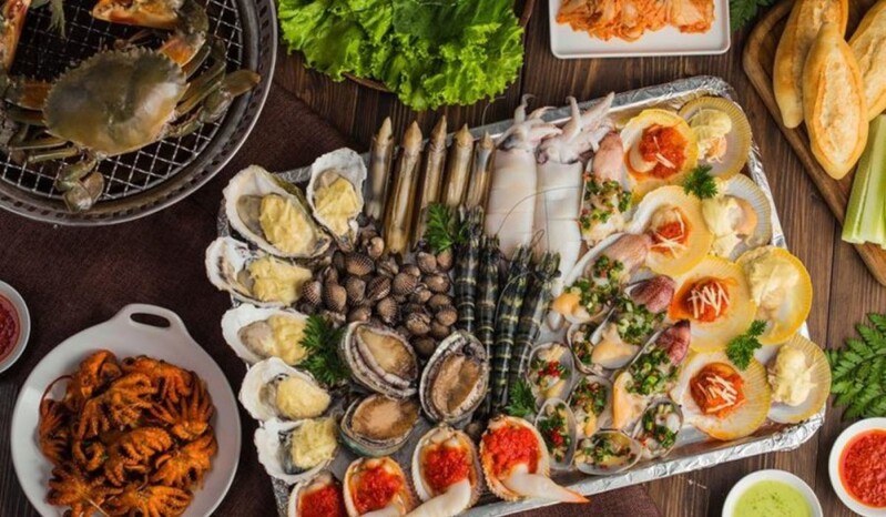 Ha-Long-seafood-buffet 